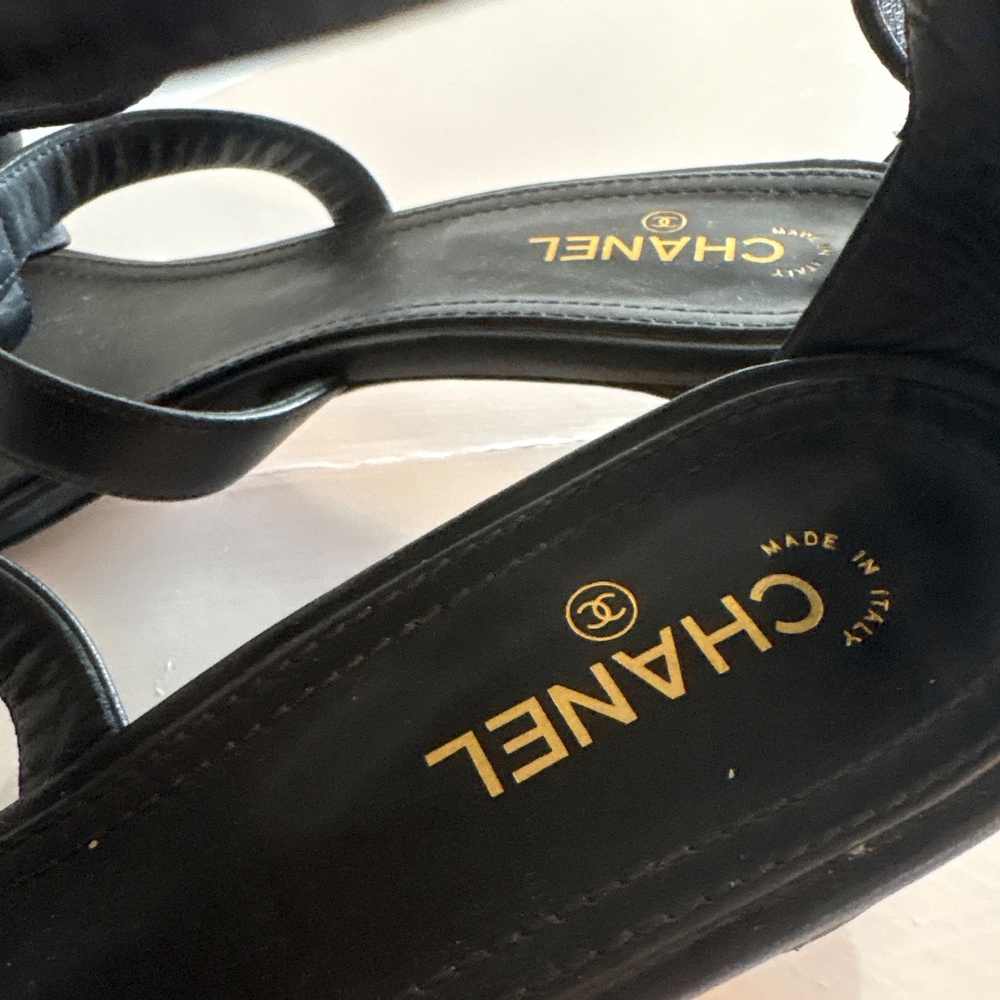 Chanel sandals - Picture 7 of 8
